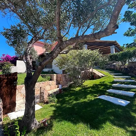 Tavolara Relax Con Giardino Vicino Al Mare *